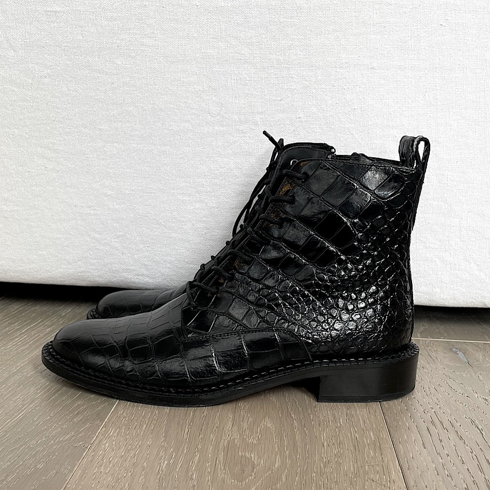 Vince Cabria Leather Lace Up Boots